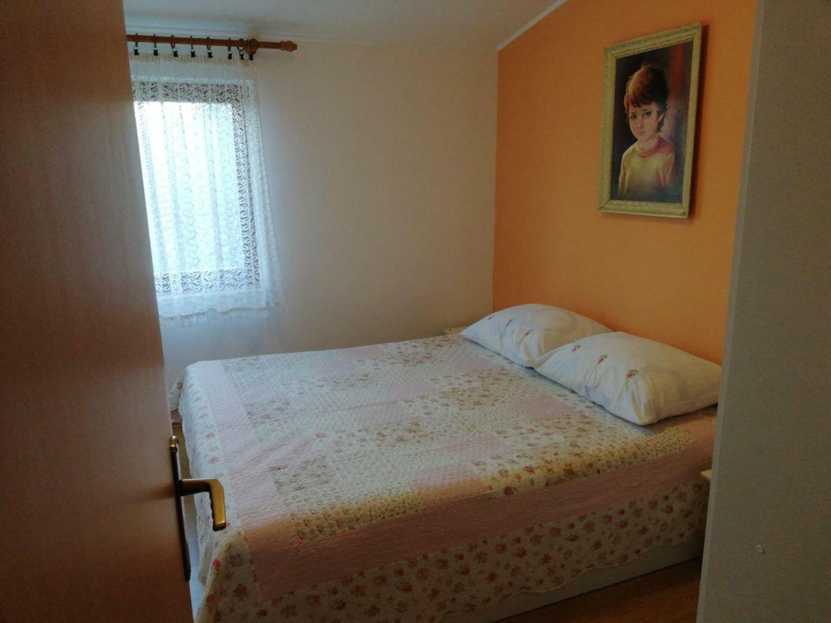 Apartman Ribarić Mali Lošinj Zewnętrze zdjęcie