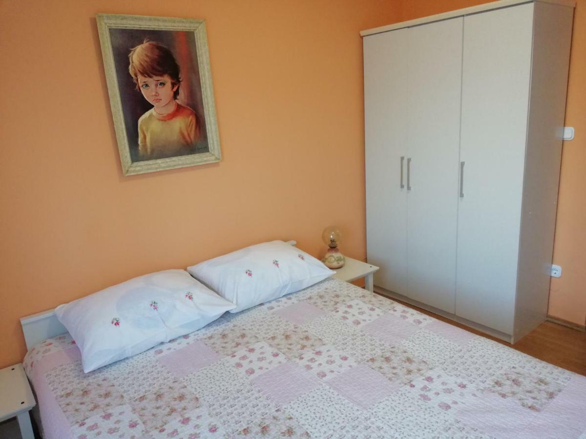 Apartman Ribarić Mali Lošinj Zewnętrze zdjęcie