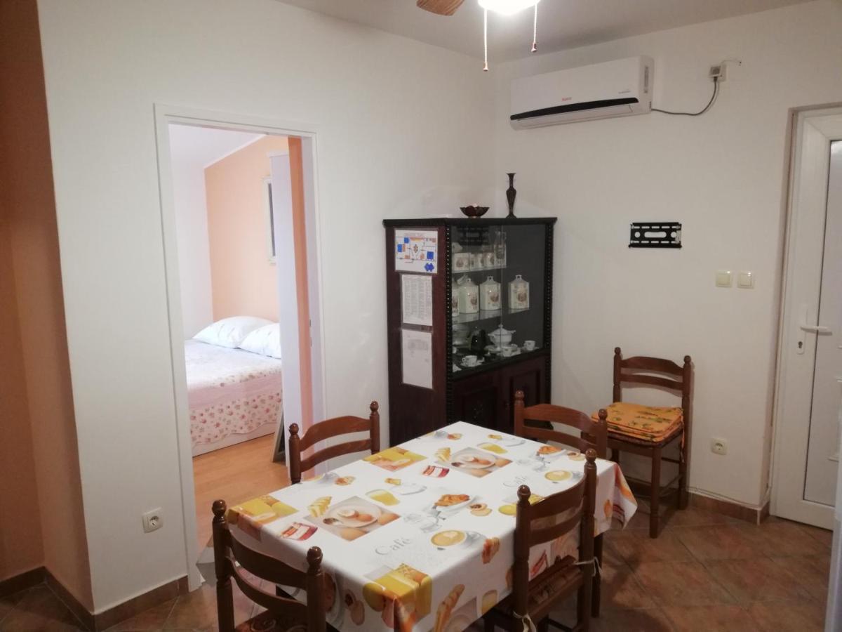 Apartman Ribarić Mali Lošinj Pokój zdjęcie